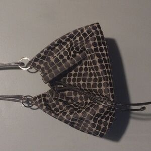 KATE SPADE BLACK WHITE SIGNATURE LOGO DRAWSTRING BUCKET HANDBAG